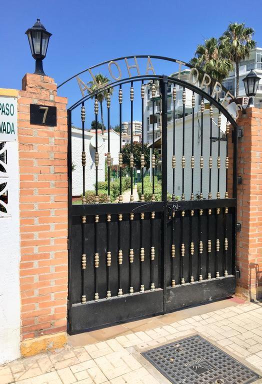 Arpa De Treboles - Carihuela Views! Apartment Torremolinos Exterior photo
