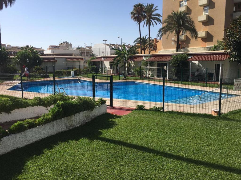 Arpa De Treboles - Carihuela Views! Apartment Torremolinos Exterior photo