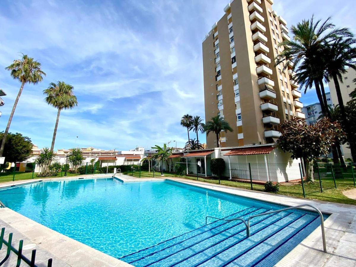 Arpa De Treboles - Carihuela Views! Apartment Torremolinos Exterior photo
