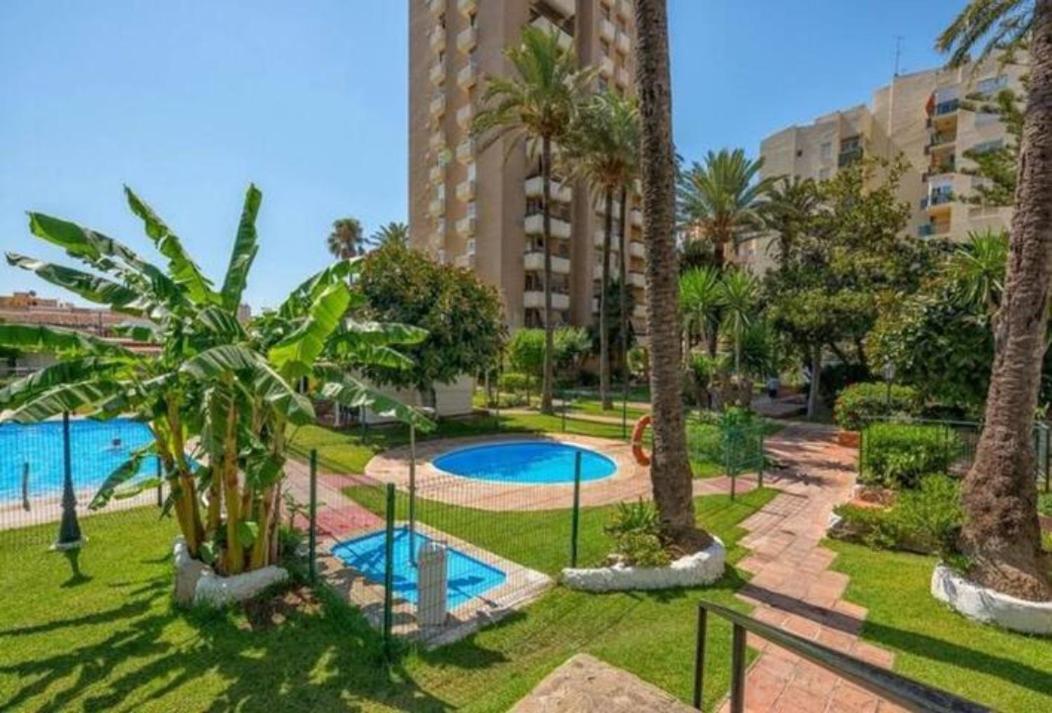 Arpa De Treboles - Carihuela Views! Apartment Torremolinos Exterior photo